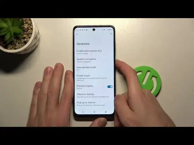 Video thumbnail for Motorola Moto G62 5G - How To Activate Quick Launch