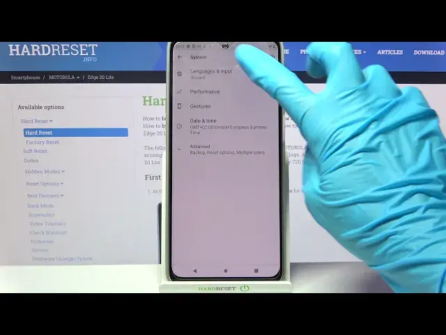 Video thumbnail for How to Turn On/Off Auto-Correction on MOTOROLA Edge 20 Lite – Manage Text Correction