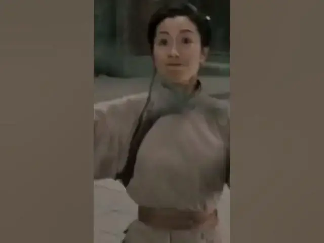 Video thumbnail for CrouchingTiger Hidden Dragon Fight Scene #crouchingtigerhiddendragon #michelleyeoh #martialarts