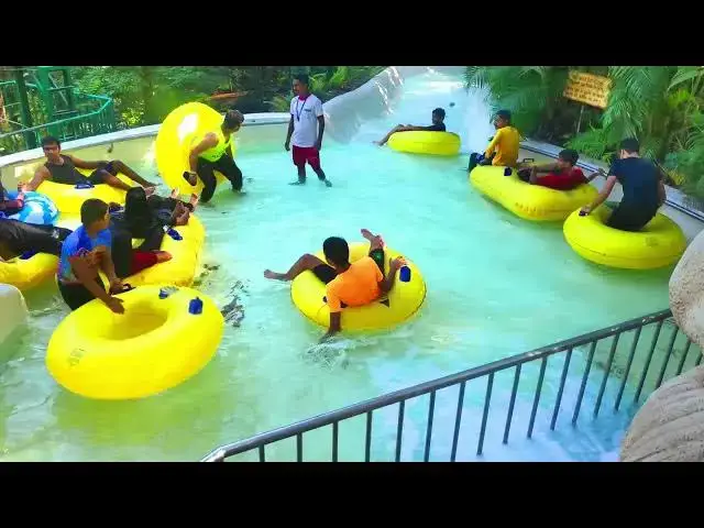 Video thumbnail for Water Slides | Tube Ride | Water Kingdom in Mumbai (Borivali) India - Aqua Water Park