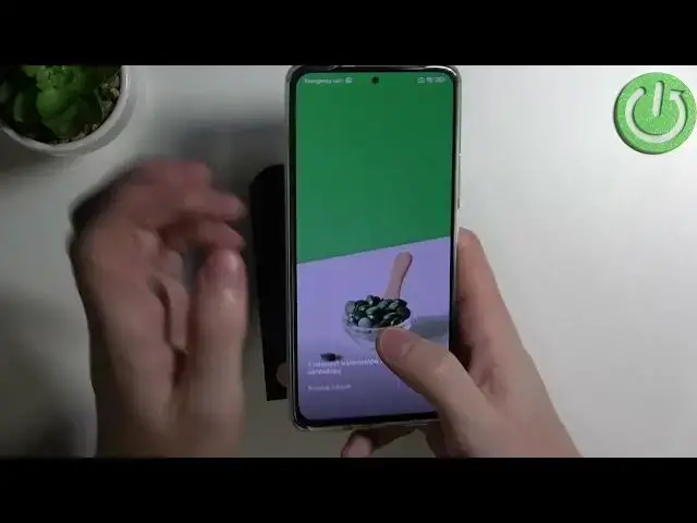 Video thumbnail for POCO F4 - Hand Size Comparison