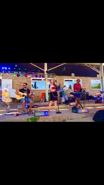 Video thumbnail for Don’t Look Back in Anger