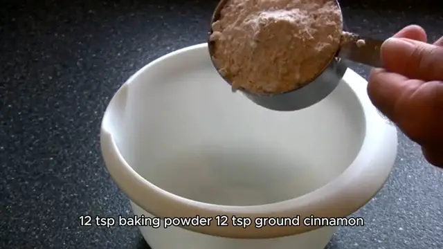 Video thumbnail for Apple Fritters Recipe