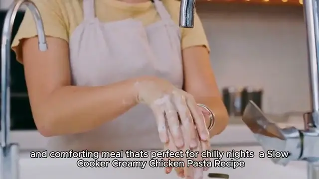 Video thumbnail for Slow Cooker Creamy Chicken Pasta Recipe