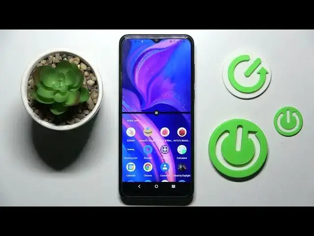 'Video thumbnail for How to Enter the Split Screen Mode on the TCL 30 SE'