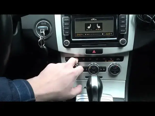 Video thumbnail for How to Enable or Disable Seat Heating in Volkswagen Passat B7 (2010 - 2015) - Use Seat Heating
