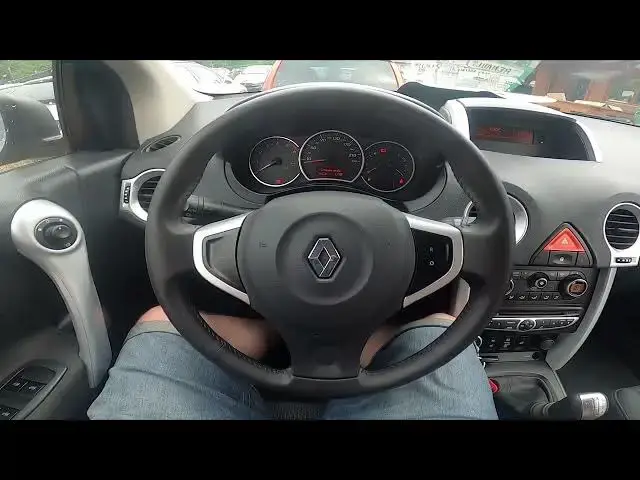 'Video thumbnail for How to Turn Radio On or Off in Renault Koleos I (2008 – 2015 ) - Enable or Disable Radio'