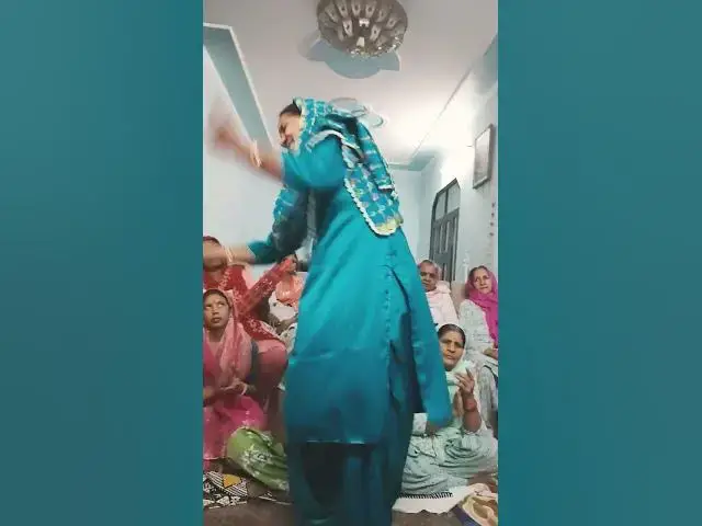 Video thumbnail for गजब हरियाणवी डांस #happy_lokgeet #viral #डांस #हरियाणवी