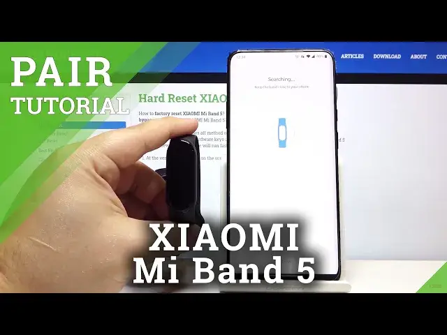 'Video thumbnail for How to Pair XIAOMI Mi Band 5 with Smartphone'