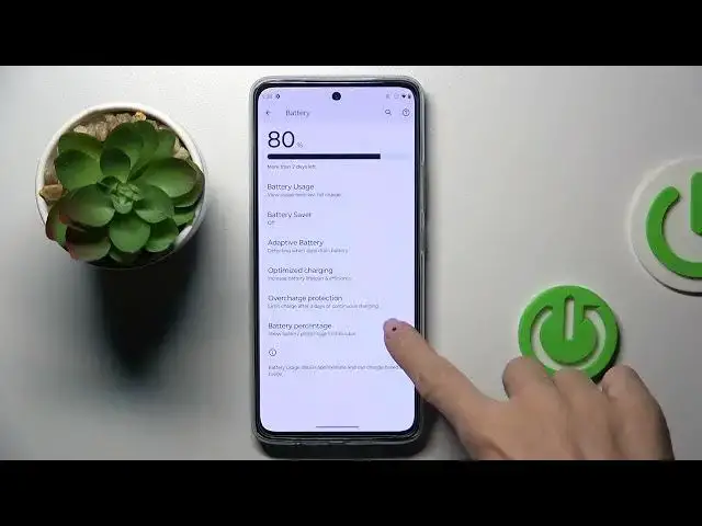 'Video thumbnail for How to Show Battery Percentage on Motorola Moto G72'