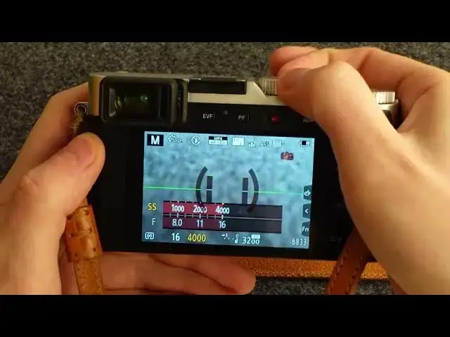 Video thumbnail for Leica D Lux 7 - How To Change Shutter Speed