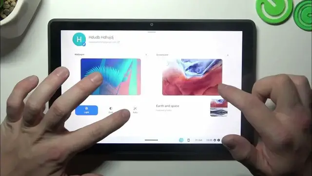Video thumbnail for How to Find & Manage Display Settings on LENOVO 10e Chromebook?