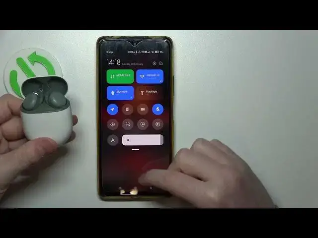 Video thumbnail for Google Pixel Buds   How To Pair WIth Android