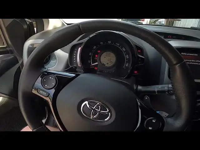 'Video thumbnail for How to Delete Personal Data from System in Toyota Aygo II ( 2014 – 2021 )'