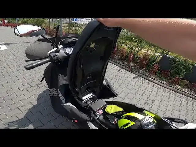 Video thumbnail for Where is the VIN number of my Piaggio Beverly ( 2021 – now ) - VIN Number Sticker Location