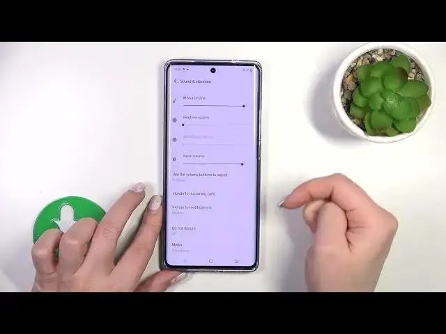 'Video thumbnail for How to Mute the Ringtone Sound on a VIVO X90 Pro - Turn Off the Sound for Incoming Calls'
