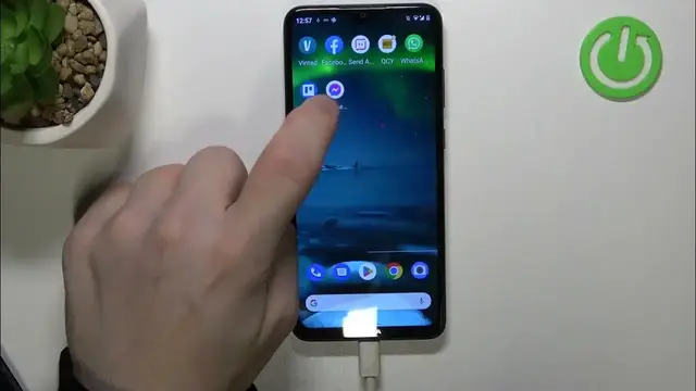 Video thumbnail for Jak zmienić język w Messenger?