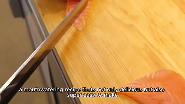 'Video thumbnail for Baked Salmon In Foil recipe'