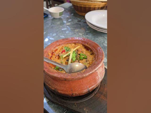 Video thumbnail for Yummy chicken #dubaivlog #shatjah #lunch