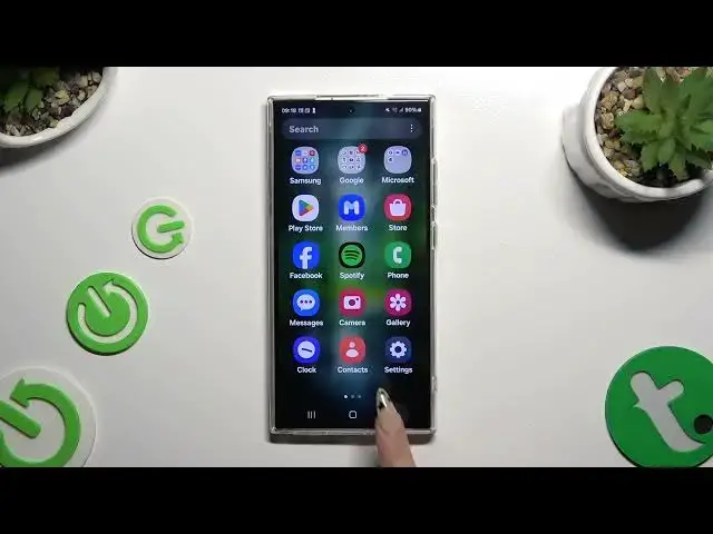 'Video thumbnail for How to Turn On & Turn Off the Easy Mode on SAMSUNG Galaxy S24 Ultra - Simple Mode'