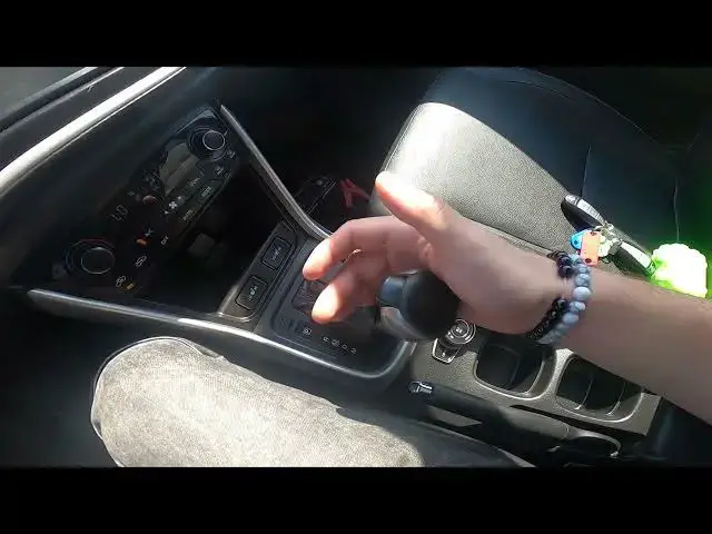 Video thumbnail for How to Manage Automatic Gearbox in Suzuki SX4 II ( 2013 – 2021 ) | Drive With Automatic Gearbox