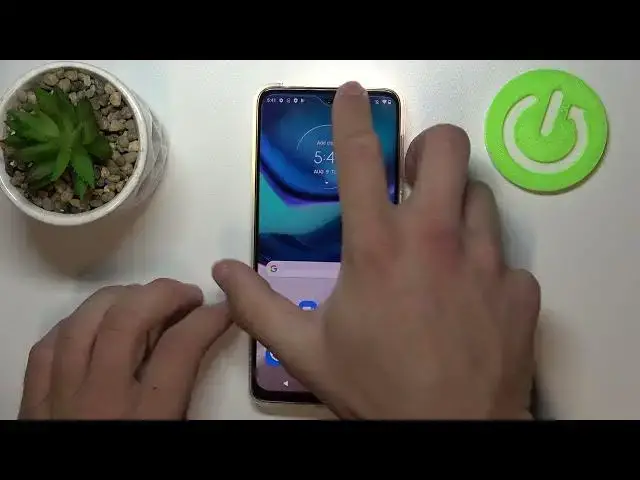 'Video thumbnail for How to Turn Off the Flashlight on MOTOROLA Moto G42'