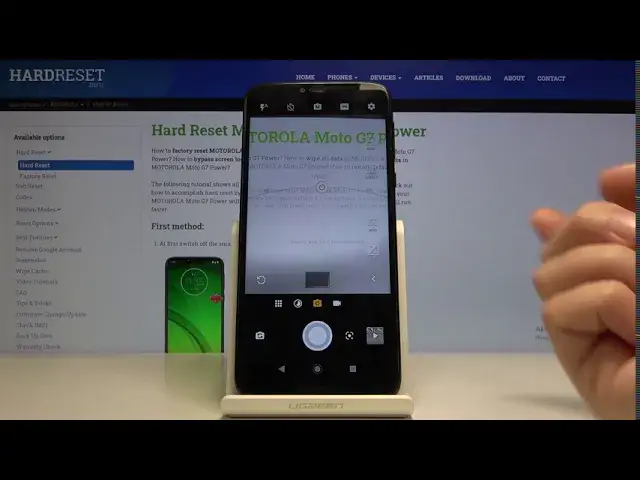 Video thumbnail for How to Use Camera Pro Mode in MOTOROLA Moto G7 Power – Find Advanced Camera Features