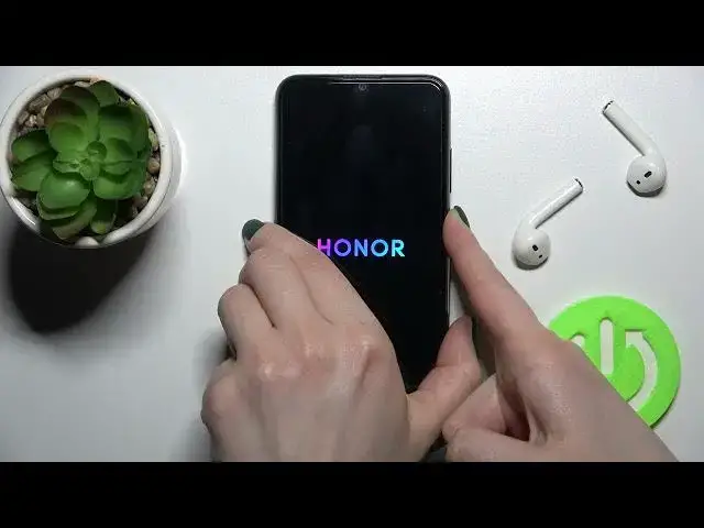 Video thumbnail for How to turn on HONOR 20e