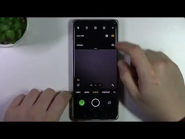 Video thumbnail for Realme 10 Pro+ - How to Use Screen Mirror Effect of Front Camera? Flip Mirror Selfie Feature!