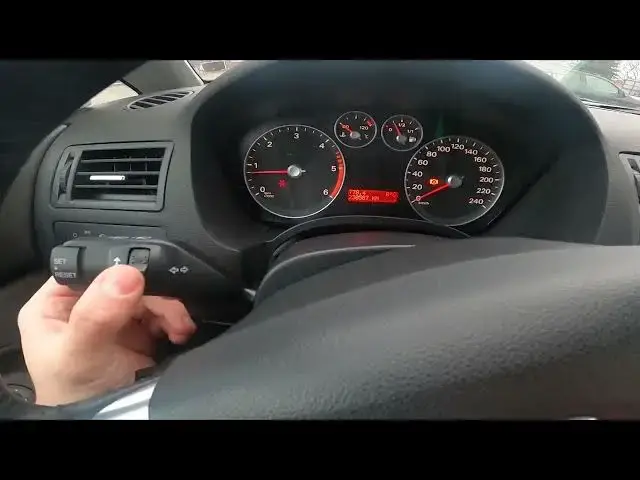 'Video thumbnail for How to Check the Actual Range of Your Ford C-MAX I ( 2003 - 2010 )'