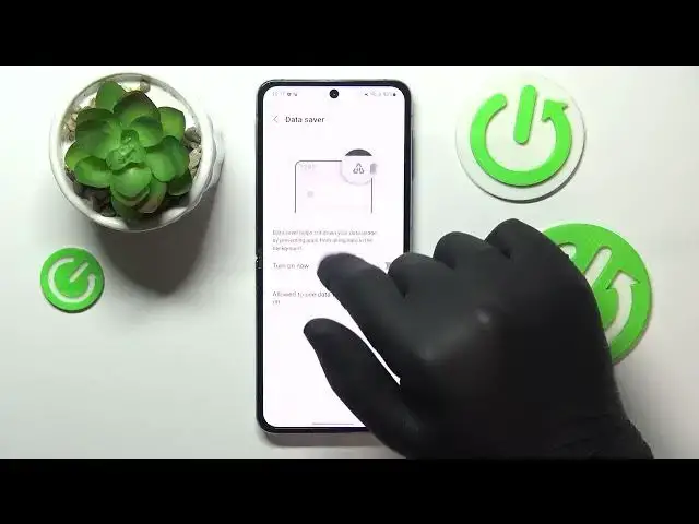 Video thumbnail for How to Enable Data Saver on Samsung Galaxy Z Flip4 – Use Data Saver
