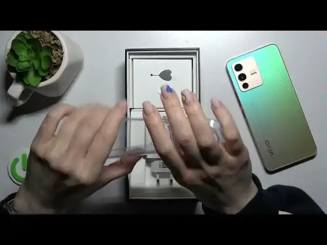 Video thumbnail for VIVO V23 All Box Accessories - Unboxing