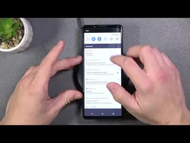 Video thumbnail for Does SONY Xperia 1 III Support Wireless Charging?