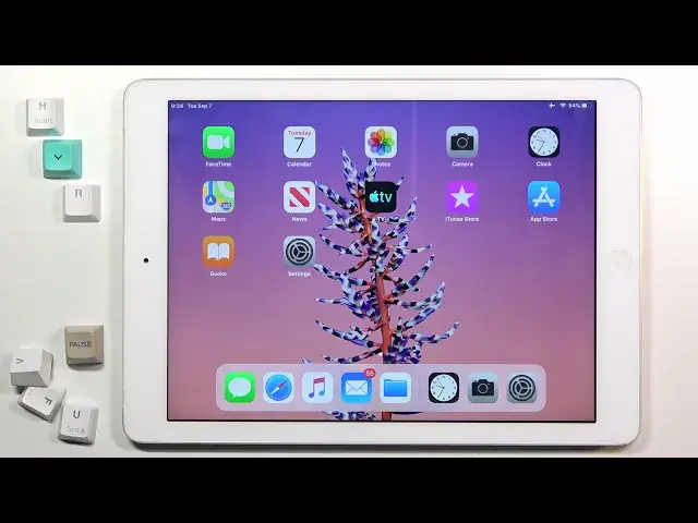 Video thumbnail for How to Show AM / PM on Status Bar in iPad Air 1st Gen – Show 12-hour Clock Format