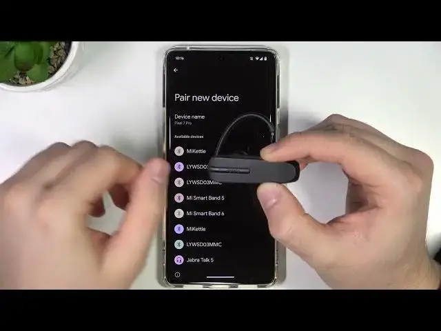 Video thumbnail for How to Power On and Off Jabra Talk 5?