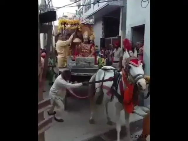 Video thumbnail for Casamento Índia