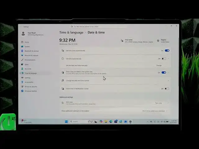 Video thumbnail for LENOVO Yoga Slim 7 – How to Change Date and Time