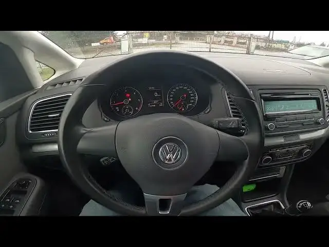 'Video thumbnail for How to Enable or Disable Front Windshield Wipers in Volkswagen Sharan II ( 2010 – now )'