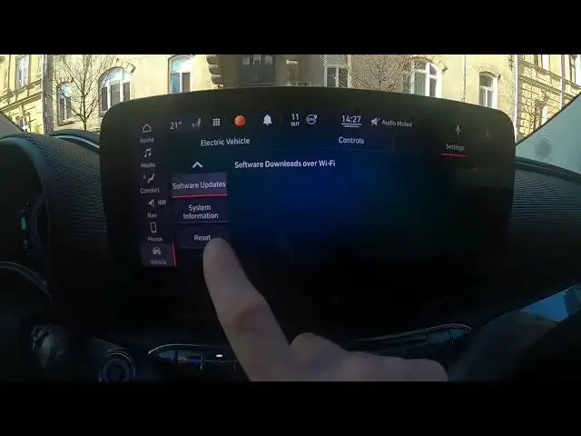 Video thumbnail for How to Check Software Updates in Fiat 500 Electric ( 2020 - now )