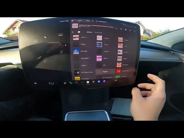 Video thumbnail for How to Turn Radio On or Off, and Change Radio Volume in Tesla Model Y ( 2020 – now )