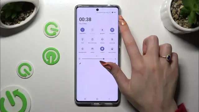'Video thumbnail for How to Turn On/Off Auto Rotate Screen on VIVO V29?'