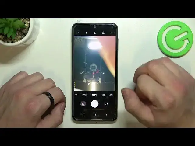 Video thumbnail for Samsung Galaxy F23 - How To Take Selfie Using Palm Gesture