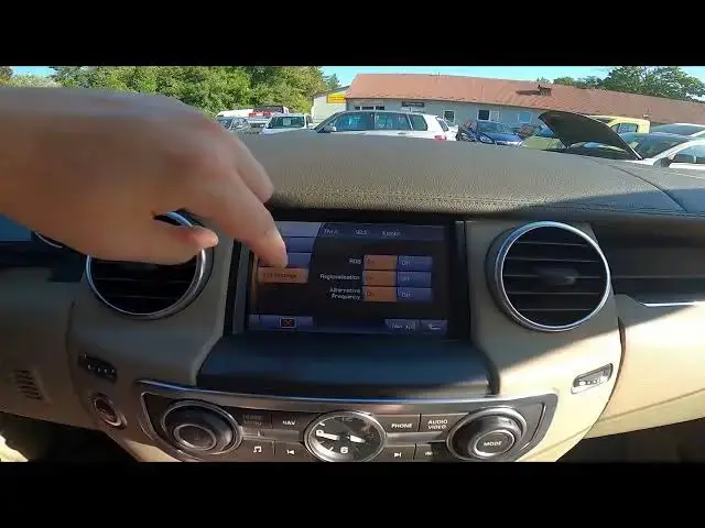 Video thumbnail for How to Enable or Disable Radio Text in Land Rover Discovery IV (2010 – 2016) | Enable or Disable RDS