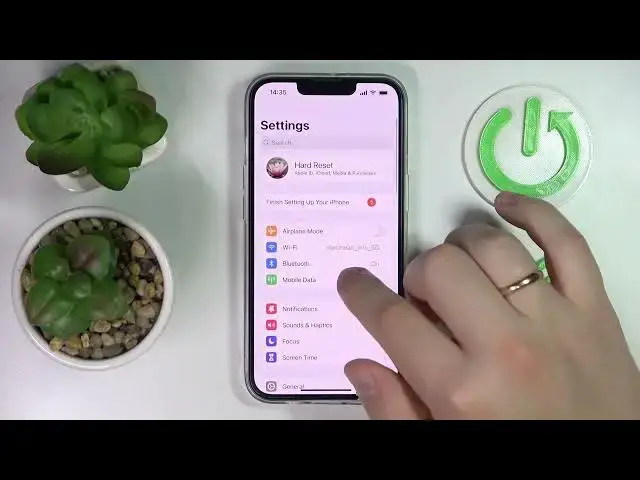 'Video thumbnail for How to Check Data Usage on iPhone 14 - See How Much Data You Have Use on an iPhone 14'