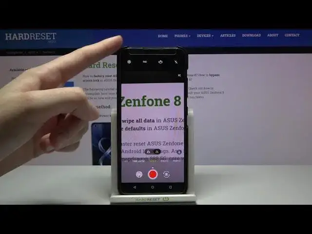 Video thumbnail for How to Enable Image Stabilization on ASUS Zenfone 8 - Video Stabilization