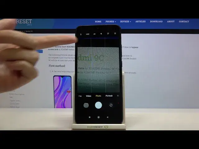 Video thumbnail for How to Enable Camera Gridlines in Xiaomi Redmi 9C – Take Better Photos With Gridlines Feature