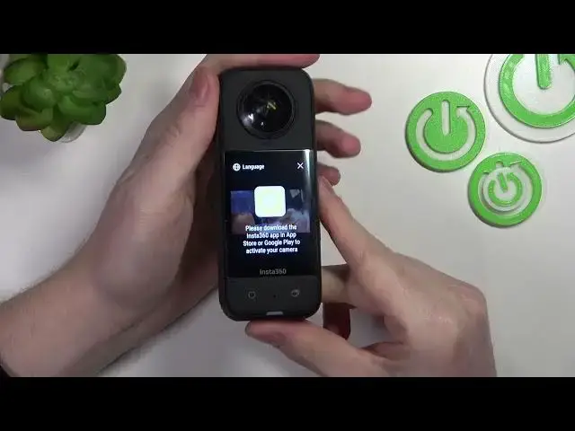 Video thumbnail for Insta 360 X3 - How To Power On