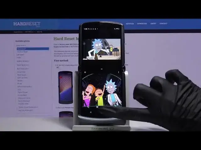Video thumbnail for How to Enter Split Screen on Motorola RAZR 5G – Make Screen Dual