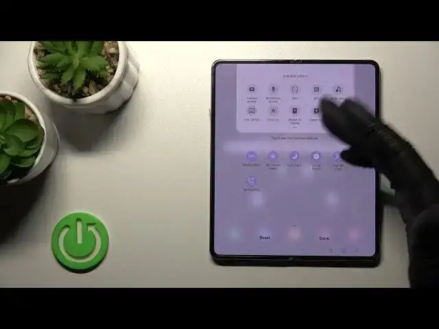 'Video thumbnail for How to Manage NFC in SAMSUNG Galaxy Z Fold 4 – NFC Payments'
