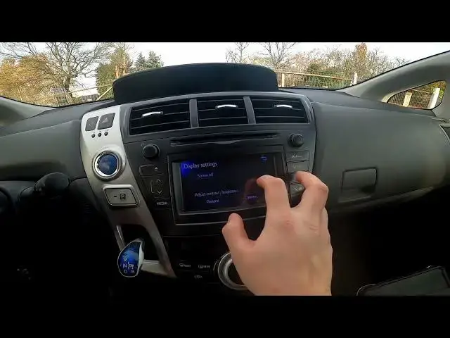 Video thumbnail for How to Change Display Brightness and Contrast in Toyota Prius III ( 2009 – 2020 )